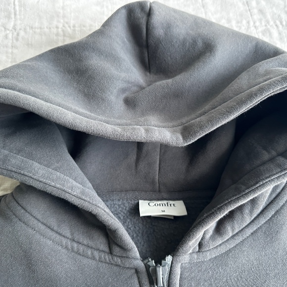 Comfrt Travel Essentials Zip Hoodie, Steel Gray, Medium - Picture 3 of 9